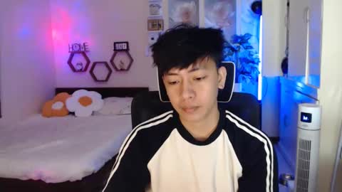 Neil Taylor online show from January 2026 06:43:02 PM