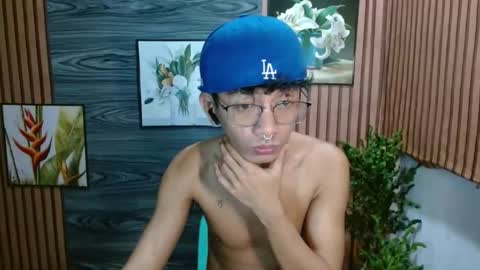 cutie_mico online show from November 2025 10:37:02 AM
