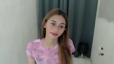 Snapshot of cutie_mitcha chatting on January 2025 04:38:01 PM cutie_mitcha online show from January 2025 04:38:01 PM