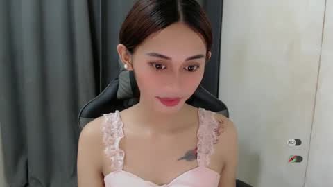 Snapshot of cutie_mitcha chatting on February 2025 10:49:02 AM cutie_mitcha online show from February 2025 10:49:02 AM