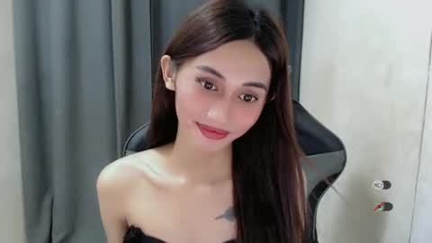 Snapshot of cutie_mitcha chatting on February 2025 01:21:01 PM cutie_mitcha online show from February 2025 01:21:01 PM