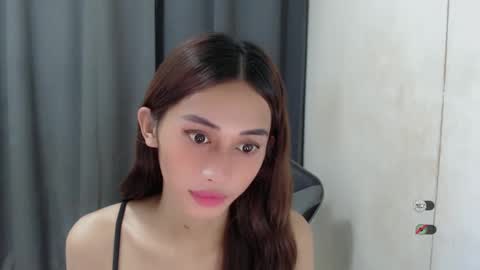 Snapshot of cutie_mitcha chatting on February 2025 02:21:01 AM cutie_mitcha online show from February 2025 02:21:01 AM
