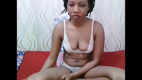 cutie_sally online show from September 2025 10:44:01 PM