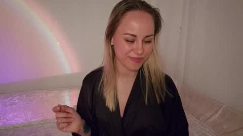 cutie_xoxo_ online show from April 2026 08:13:02 PM