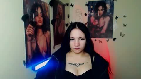 Emma online show from January 2026 07:29:01 PM