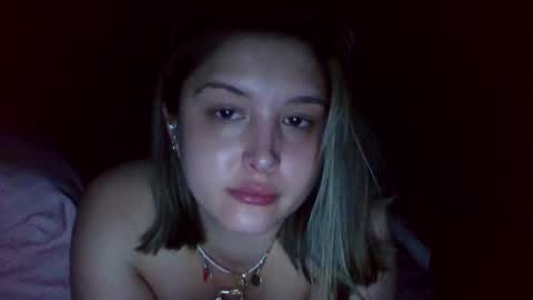 Snapshot of cutieoggg420 chatting on May 2026 06:31:01 AM Cutieoggg420 online show from May 2026 06:31:01 AM
