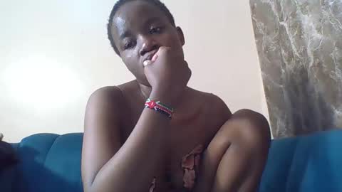 cutiequeen2 online show from September 2025 06:09:02 PM