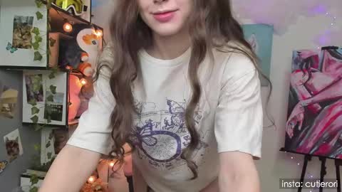 Rori  Instagram cutierori  online show from March 2025 11:27:01 PM