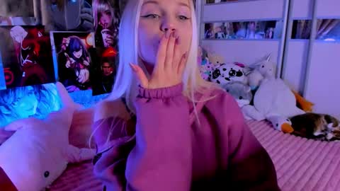 Nora online show from February 2026 09:24:02 PM