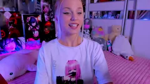 Nora online show from June 2026 08:33:01 PM
