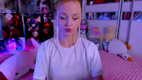 Nora online show from June 2026 08:24:01 PM