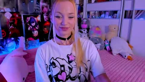 Nora online show from July 2026 08:33:02 PM