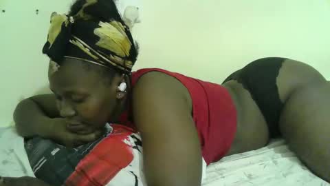 Cuty online show from November 2025 05:25:02 PM