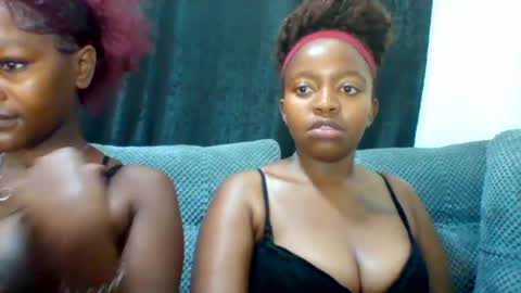 Snapshot of cuvy_babe chatting on July 2026 08:31:02 AM cuvy_babe online show from July 2026 08:31:02 AM