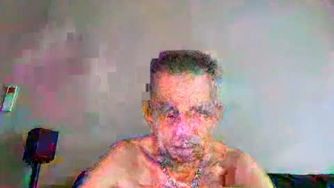 cwaddle online show from May 2026 12:13:02 PM