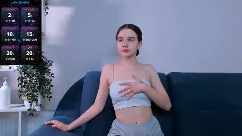 Snapshot of cwendenmon chatting on September 2025 06:35:01 PM Ashly online show from September 2025 06:35:01 PM