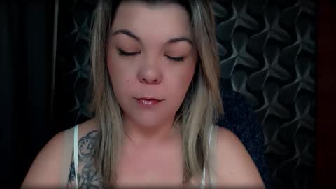 Full time mean bitch. online show from February 2026 10:42:01 PM