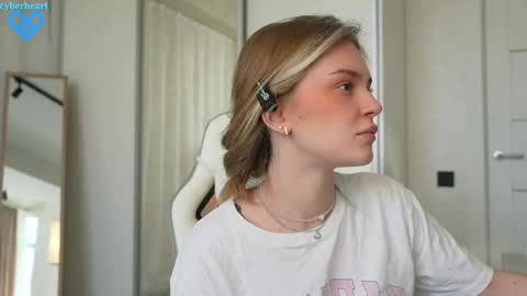 EMILY online show from February 2025 01:16:02 PM