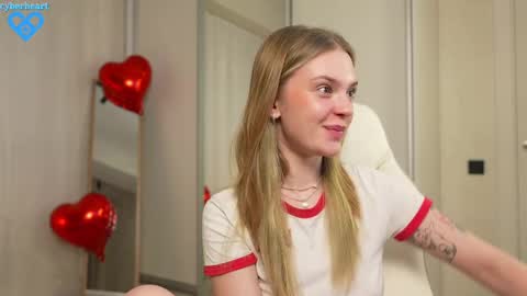 EMILY online show from February 2025 08:00:01 PM