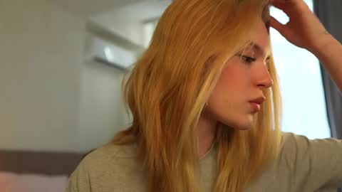 EMILY online show from October 2025 12:56:02 PM