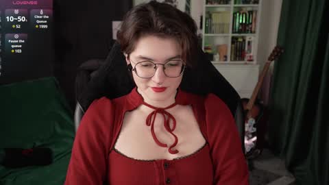 Snapshot of cybersamuraii chatting on December 2024 07:02:02 PM Helen Blossom online show from December 2024 07:02:02 PM