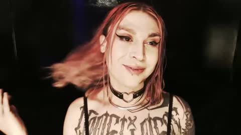 Nikki online show from November 2025 02:23:01 AM