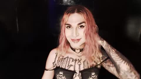 Nikki online show from December 2025 08:49:02 PM