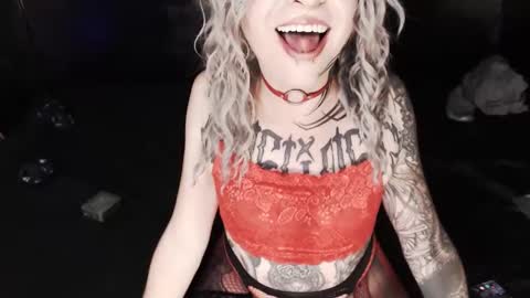 Nikki online show from February 2026 12:28:01 AM