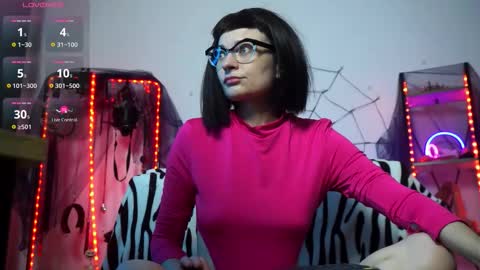 Lily Goddess online show from November 2025 11:31:02 AM