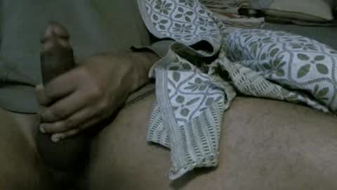 cyrus225 online show from December 2025 09:40:01 AM