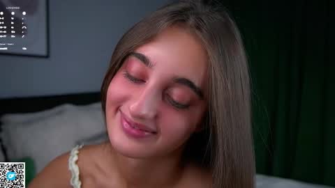 Snapshot of czamabech chatting on October 2025 01:03:01 AM Isabella online show from October 2025 01:03:01 AM