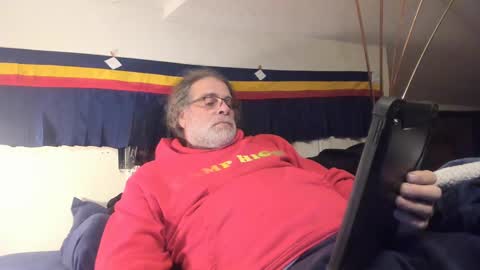 Snapshot of czechlove chatting on January 2025 09:16:02 AM Andrew Thomas online show from January 2025 09:16:02 AM