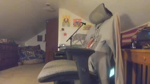 Snapshot of czechlove chatting on September 2025 08:36:02 AM Andrew Thomas online show from September 2025 08:36:02 AM