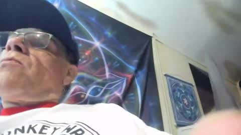 Snapshot of czechlove chatting on October 2025 12:14:02 PM Andrew Thomas online show from October 2025 12:14:02 PM