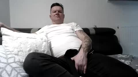 Snapshot of czerbis chatting on December 2024 10:49:02 PM czerbis online show from December 2024 10:49:02 PM