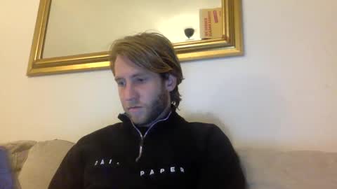 d3nnis_123 online show from February 2025 07:24:02 PM