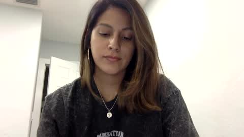 Snapshot of d4d3li0n chatting on February 2025 04:09:02 AM Paulette online show from February 2025 04:09:02 AM