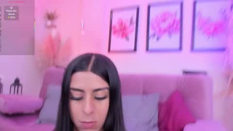 Daniela  online show from September 2025 12:05:01 PM