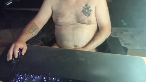 Snapshot of dadbodfatrod chatting on September 2025 06:51:02 PM Daddy online show from September 2025 06:51:02 PM
