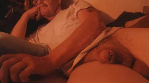 Snapshot of daddiesmonstercock chatting on March 2025 11:58:02 AM daddiesmonstercock online show from March 2025 11:58:02 AM