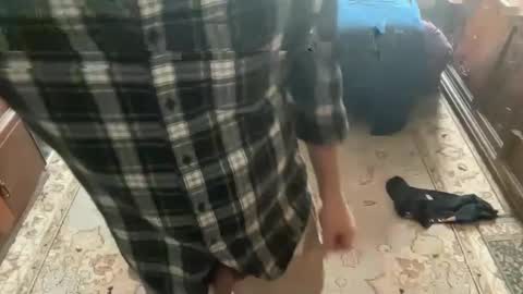 daddnextdoor online show from September 2025 04:01:02 PM