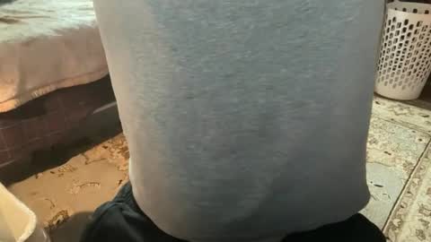 daddnextdoor online show from April 2026 02:25:01 PM