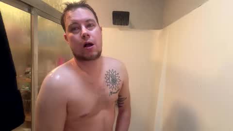 DaddyCam33 online show from April 2026 10:51:01 PM