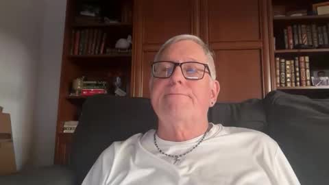 Snapshot of daddycok4 chatting on May 2026 10:55:02 AM DaddyCok4 online show from May 2026 10:55:02 AM