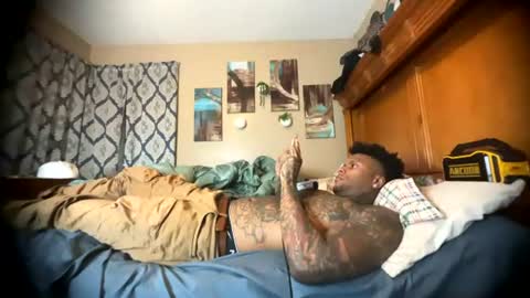 Snapshot of daddyjanimal chatting on July 2026 11:07:02 PM sexy tatted king bbc online show from July 2026 11:07:02 PM