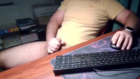 Snapshot of daddypimp3 chatting on November 2025 12:05:01 AM Paul online show from November 2025 12:05:01 AM