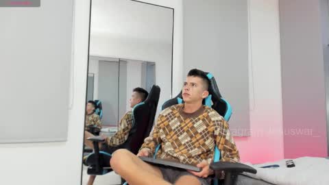 daddyrich4u online show from November 2025 01:00:01 AM