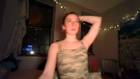 Snapshot of daddysdollhouse chatting on March 2025 05:32:01 AM Saoirse online show from March 2025 05:32:01 AM