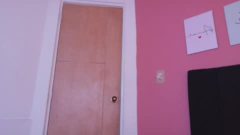 Anny  online show from May 2026 08:27:02 PM