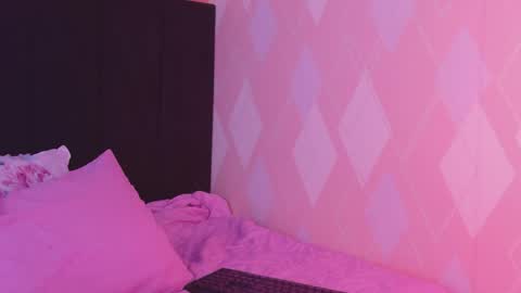 Anny  online show from June 2026 07:38:02 PM